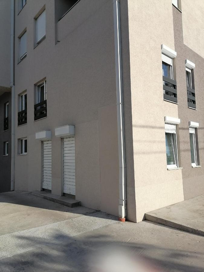 Dreams Apartments Ni Eksteriør billede